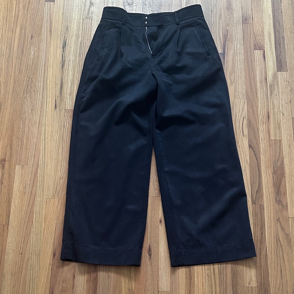 The Draper Buttersmooth Pleated Pant